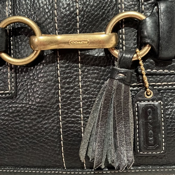 Coach  vintage, Hampton black pebbled, leather satchel - Picture 2 of 8